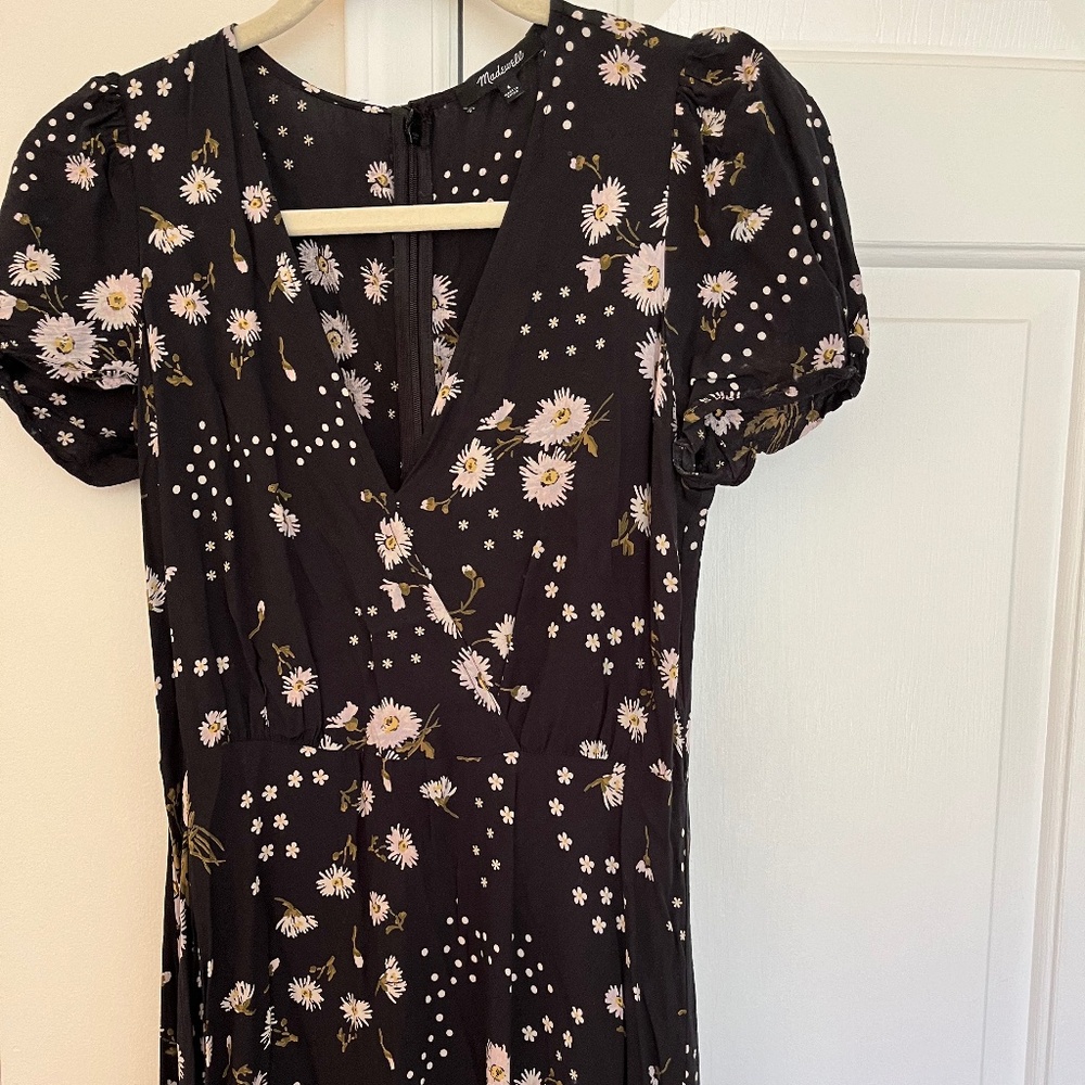 Madewell floral v neck dress